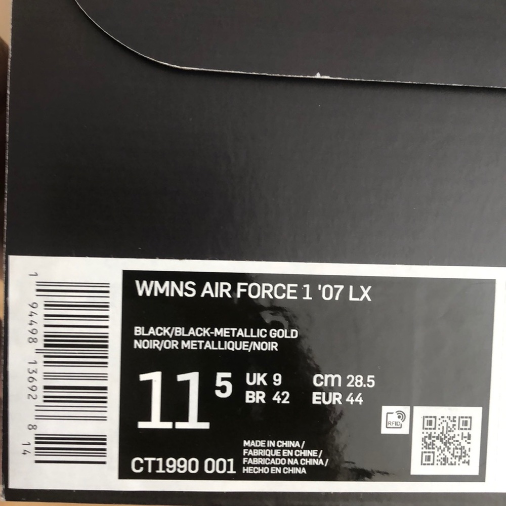 🖤🤍NIKE AIR FORCE 1 ‘07 LX SNEAKERS🤍🖤 - Picture 7 of 7